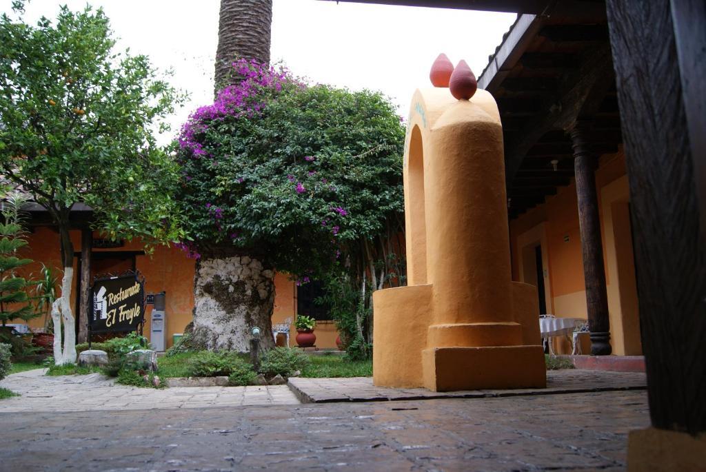 Hotel Plaza Santo Domingo San Cristóbal de Las Casas エクステリア 写真