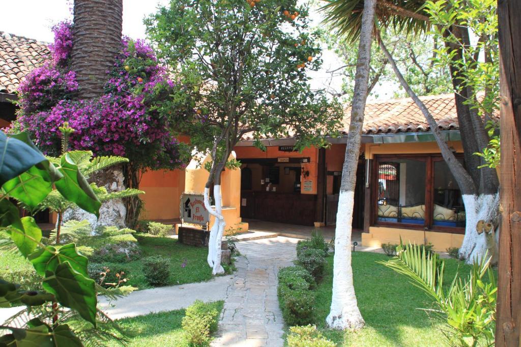 Hotel Plaza Santo Domingo San Cristóbal de Las Casas エクステリア 写真