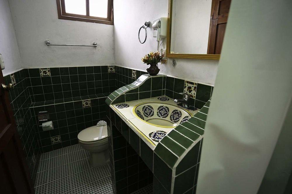 Hotel Plaza Santo Domingo San Cristóbal de Las Casas エクステリア 写真