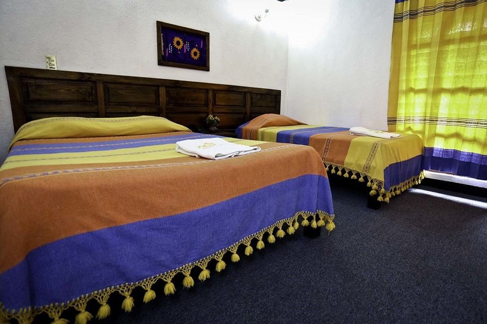 Hotel Plaza Santo Domingo San Cristóbal de Las Casas エクステリア 写真
